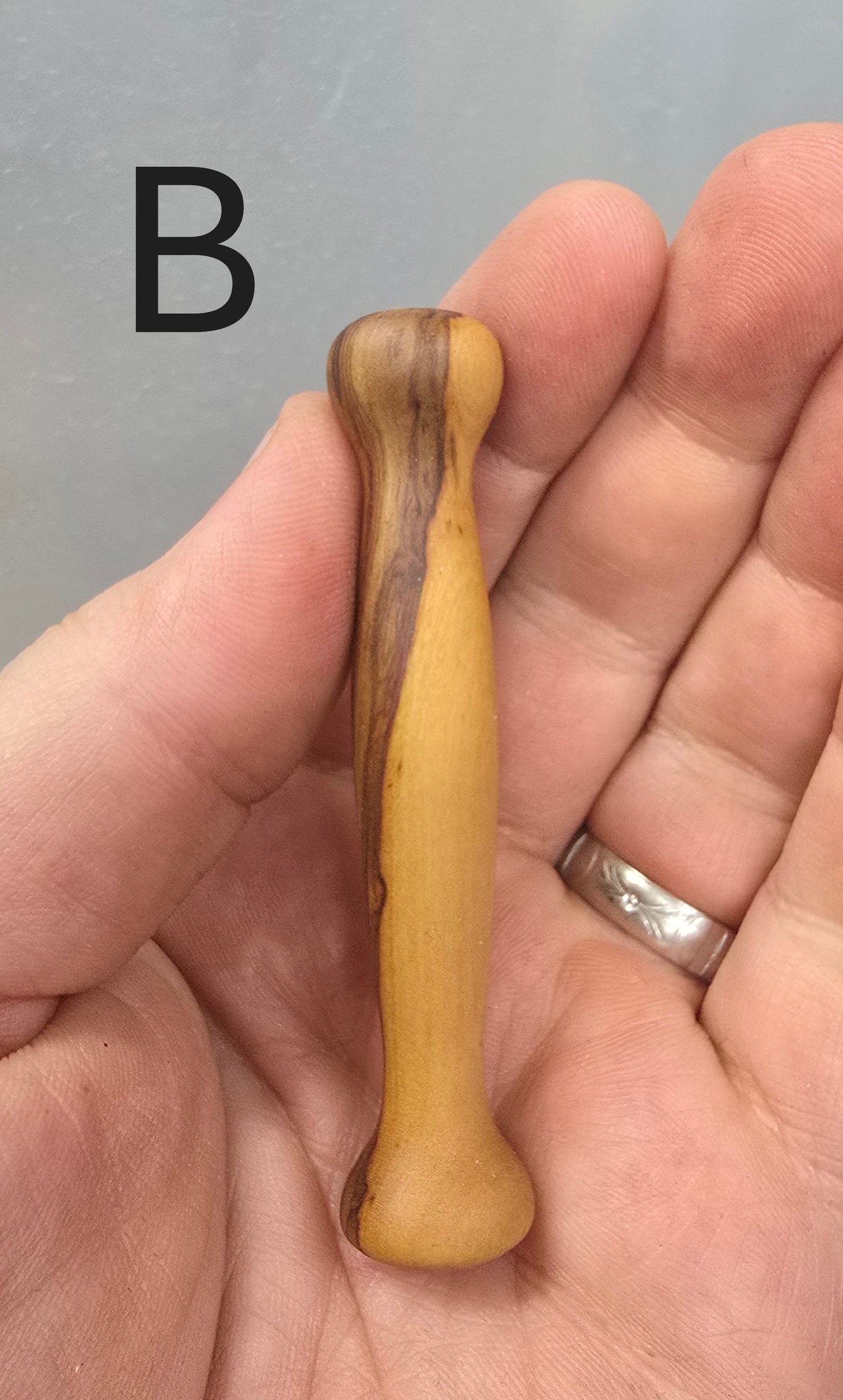 Bethlehem Olive Wood seam ripper and stiletto combo tool