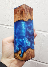 Load image into Gallery viewer, Hybrid Duck Call with Austrlian Red Mallee Burl #1